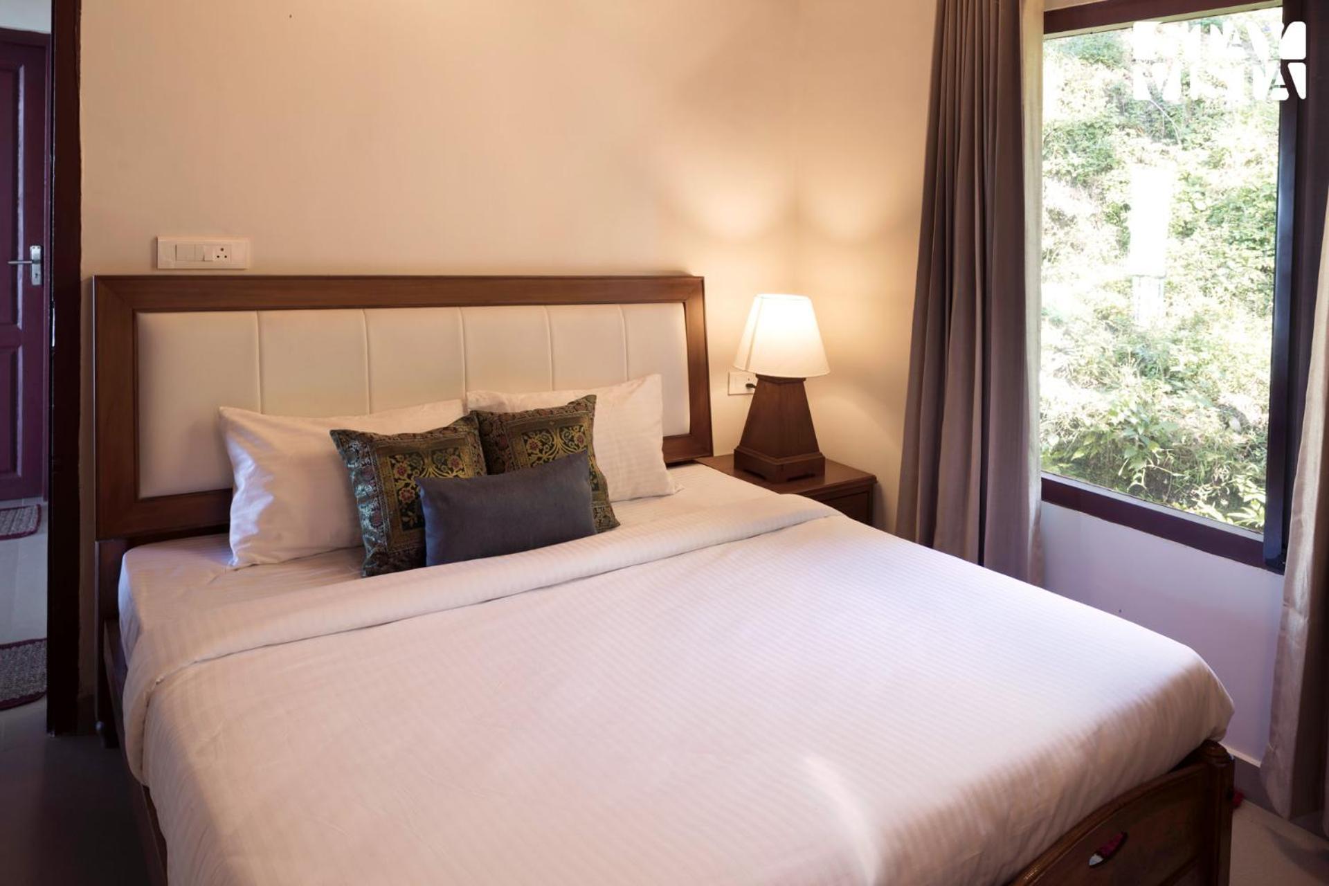 Stayvista At Vale Echoes - Breakfast Included Munnar Exteriör bild