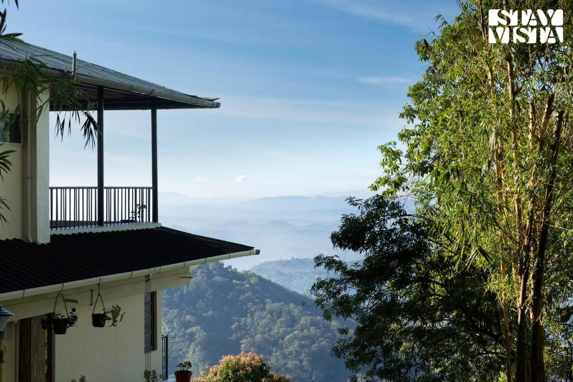 Stayvista At Vale Echoes - Breakfast Included Munnar Exteriör bild
