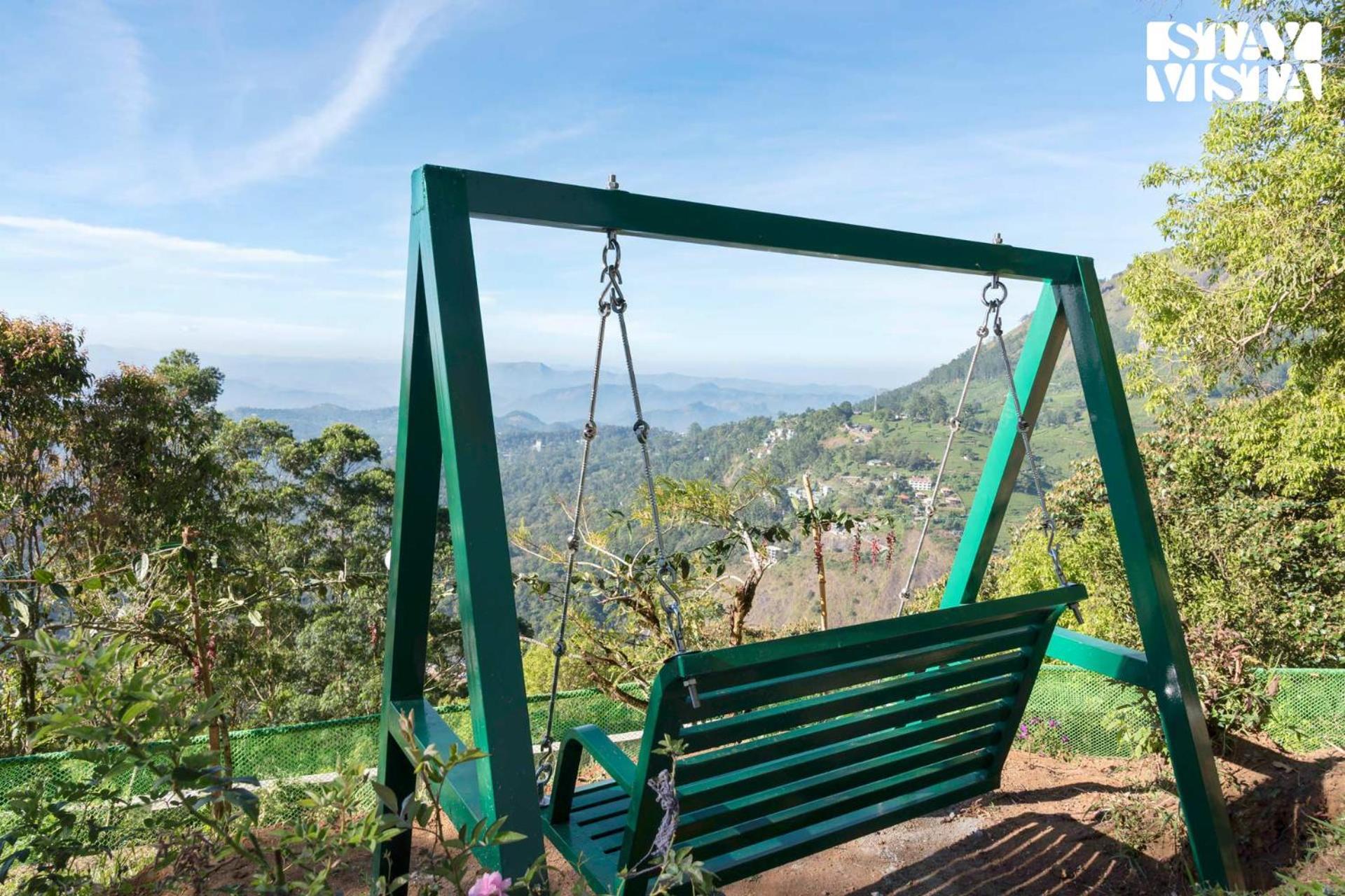 Stayvista At Vale Echoes - Breakfast Included Munnar Exteriör bild